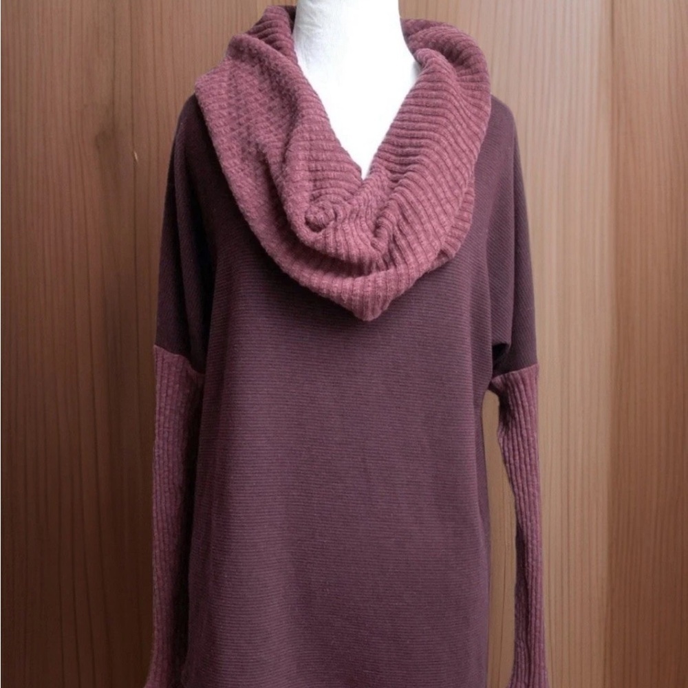 MICHAEL STARS Sweater Womens OS Maroon Cowl Neck Waffle Knit Mixed Fabric Tunic